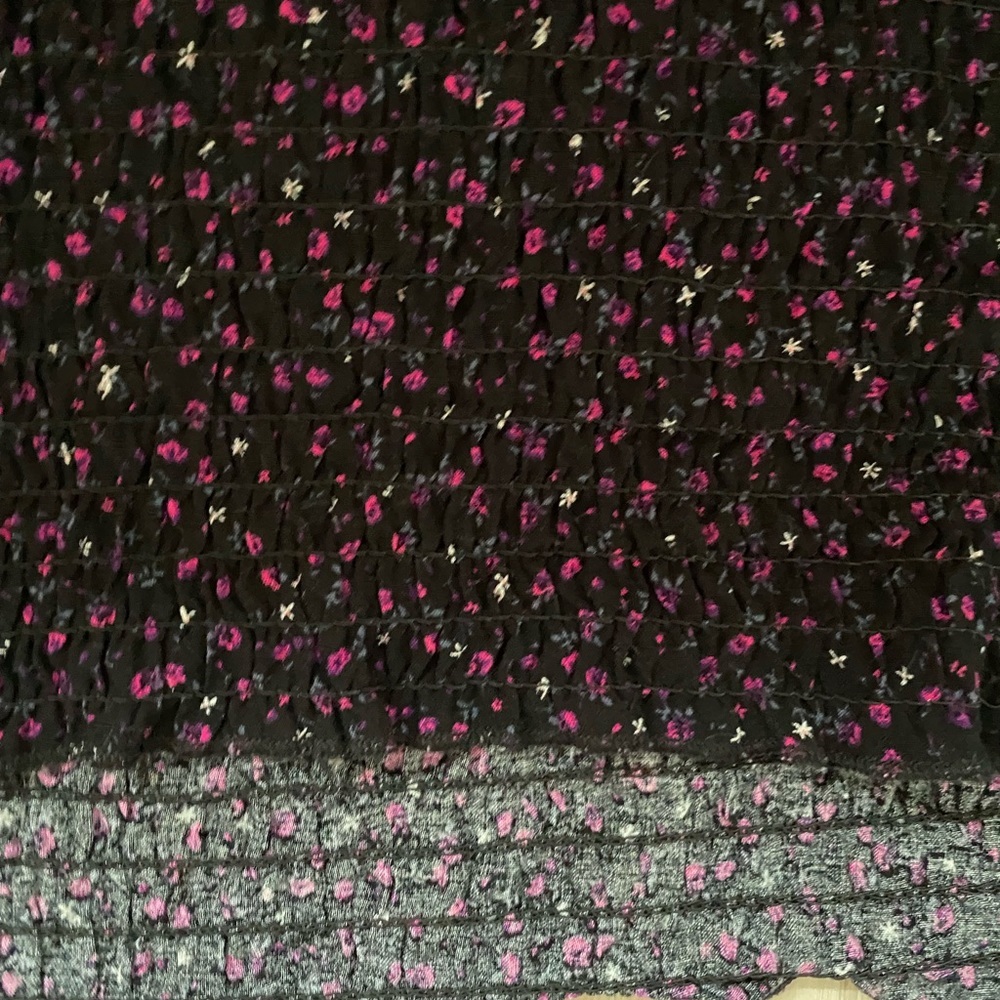 Wild Fable Mock Neck Floral Top - Picture 3 of 8